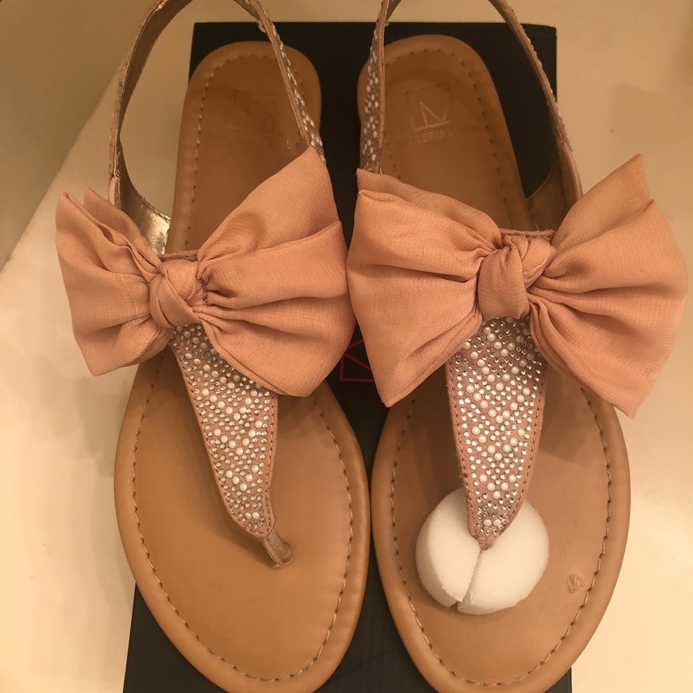 🎀 Material Girl sandals🎀